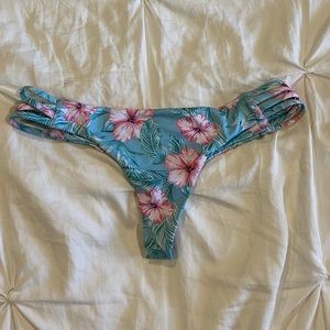 Midori NWOT Tavaruas